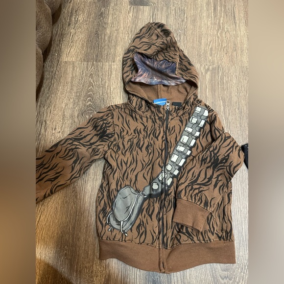 Bundle of boys star Wars Chewbacca sweater and black Star Wars t shirt size 3t - Picture 5 of 10